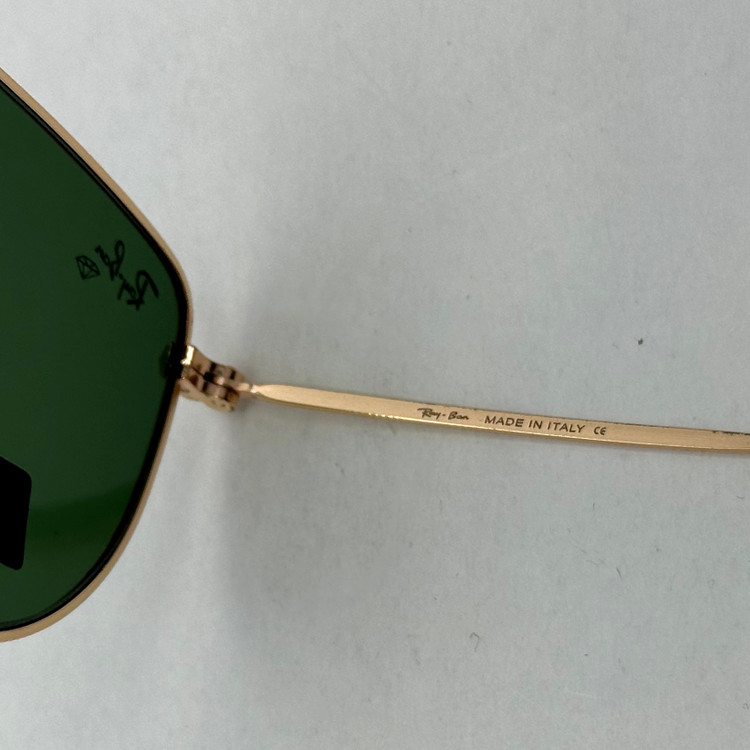 عینک آفتابی ریبن rayban شیشه سنگ سبز طلایی کد rb 3958 - فول پک