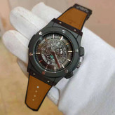 ساعت هابلوت مردانه Hublot watch کیفیت قوی بدنه چرمی و حک لوگو با جعبه و ارسال