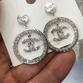 گوشواره طرح برند شنل Chanel نقره ای و طلایی تنوع طرح رنگ کاملا ثابت کد bn (پس کرایه)