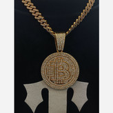 گردنبند و آویز پلاک فول نگین طرح بیت کوین BITCOIEN رنگ ثابت کد vn (پس کرایه)
