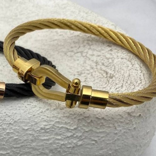دستبند النگویی و بنگل استیل زنانه طرح فرد FREED رنگ ثابت کد tj (پس کرایه)