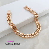 دستبند ژوپینگ رنگ ثابت با آبکاری طلا طرح کارتیر با آبکاری طلا فوق العاده شیک ورق بزنید لطفا