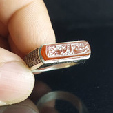 انگشتر نقره بارکاب کپسولی باسنگ عقیق قرمز حکاکی حسبی الله کد 1758