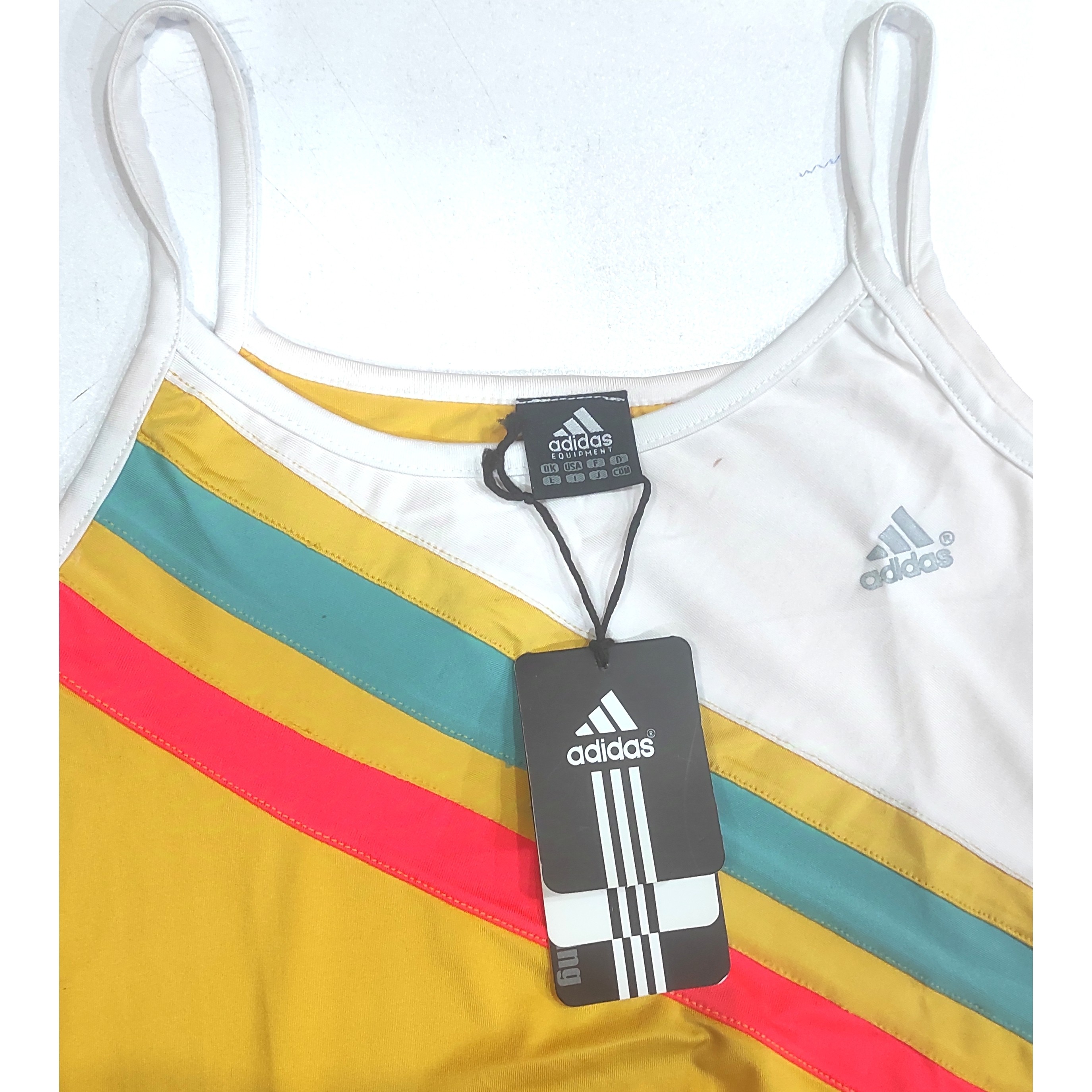 ست تاپ و شورت ورزشی زنانه اعلا مارک آدیداس با شورت