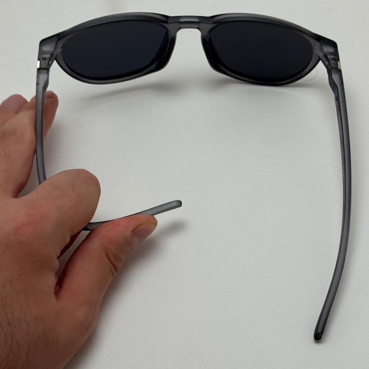 عینک آفتابی پلاریزه اوکلی Oakley طوسی عدسی مشکی گرد کد TO4910 (ارسال رایگان)