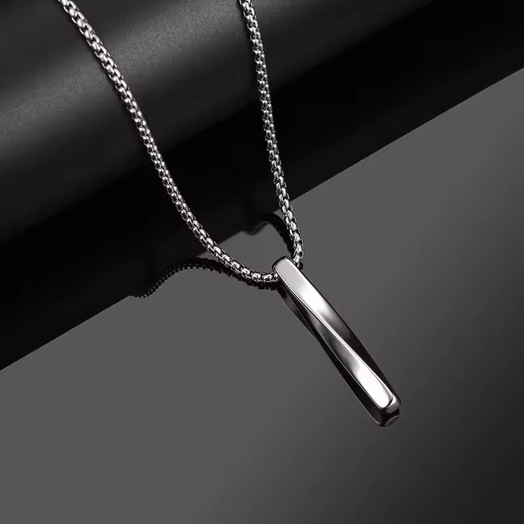 گردنبند مکعب پیچ مردانه استیل گالری زیمبا